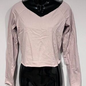 Wild Fable Cream Long Sleeve V-Neck Top